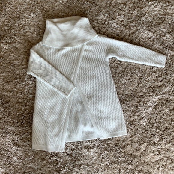 Charming Charlie Sweater - Picture 2 of 5